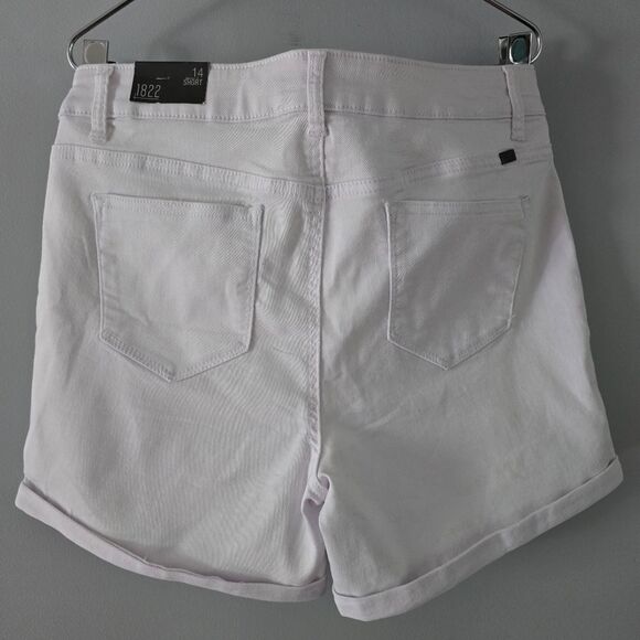1822 Denim White Super Soft High Tech Stretch Shorts Size 14 NWT - Picture 4 of 5